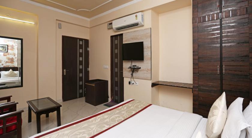 Hotel Sky Heights Jaipur Exterior photo